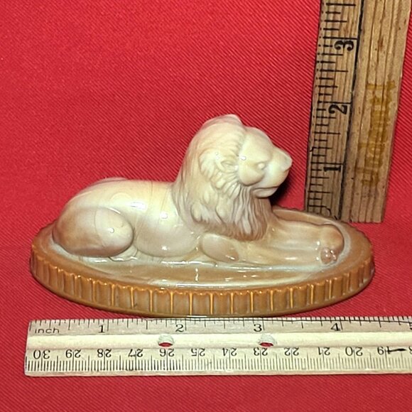 Vogelsong Slag Glass Oscar The Lion Figurine Paperweight - Picture 9 of 11